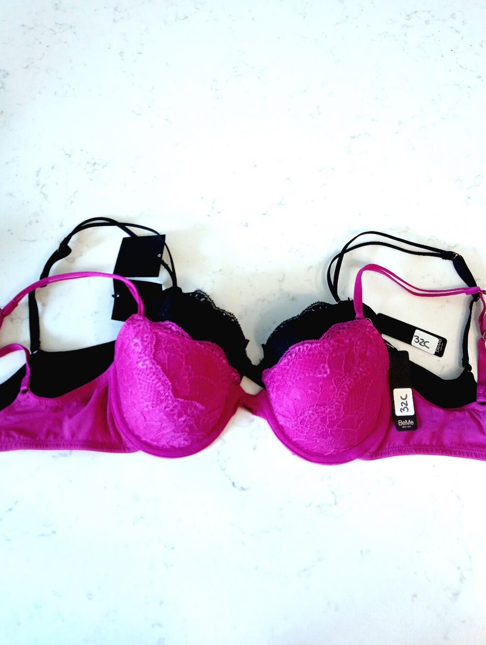 32C NWT 2 Pack Lace Underwire Demi Bras in Black & Fushia